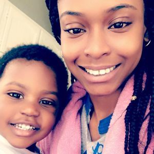 Meet your Posher, Cassie